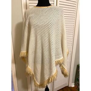 Vintage‎ Handmade Crochet Fringed Poncho Boho Granny Chic